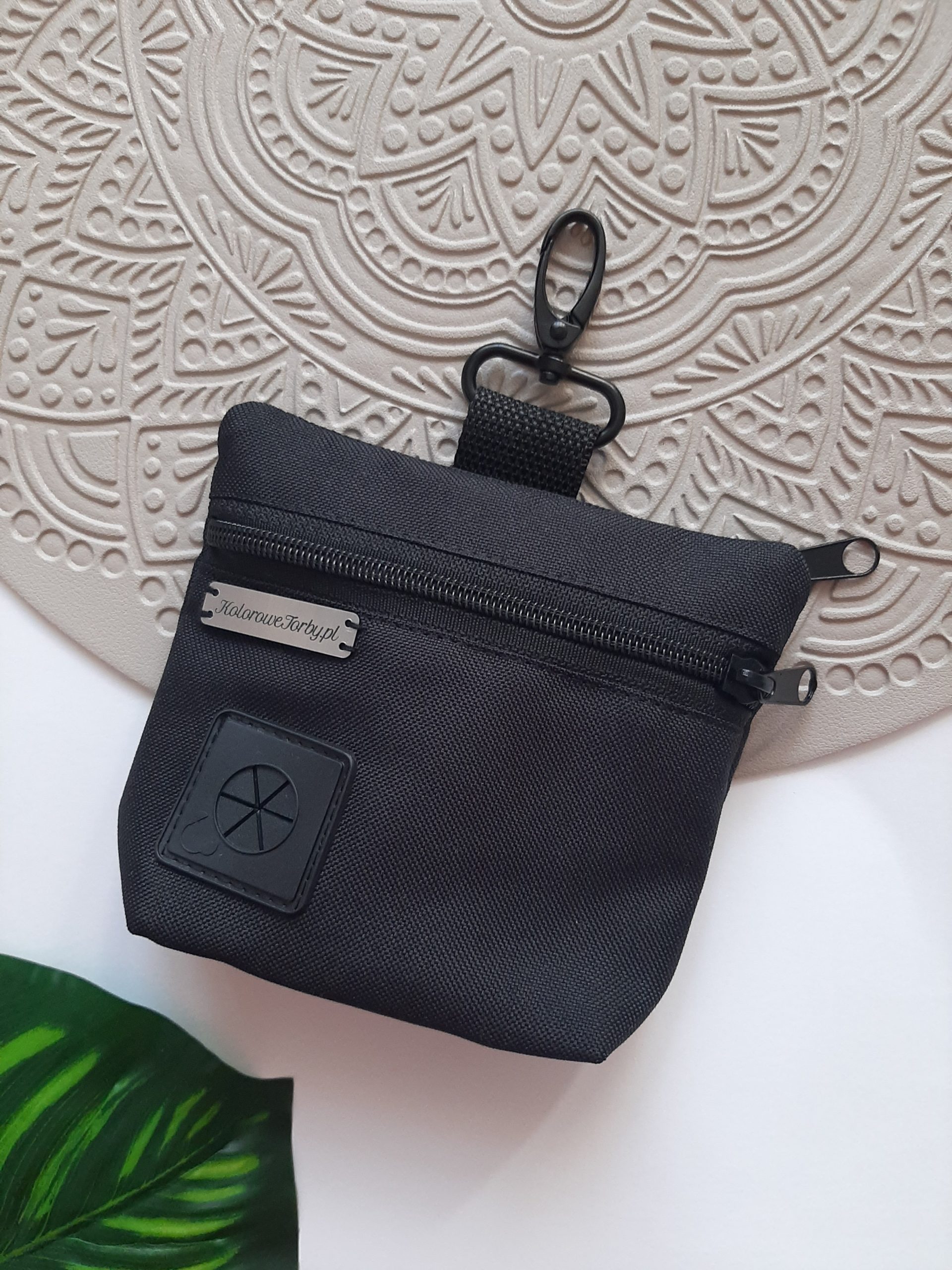 CZARNA Saszetka 2w1 1