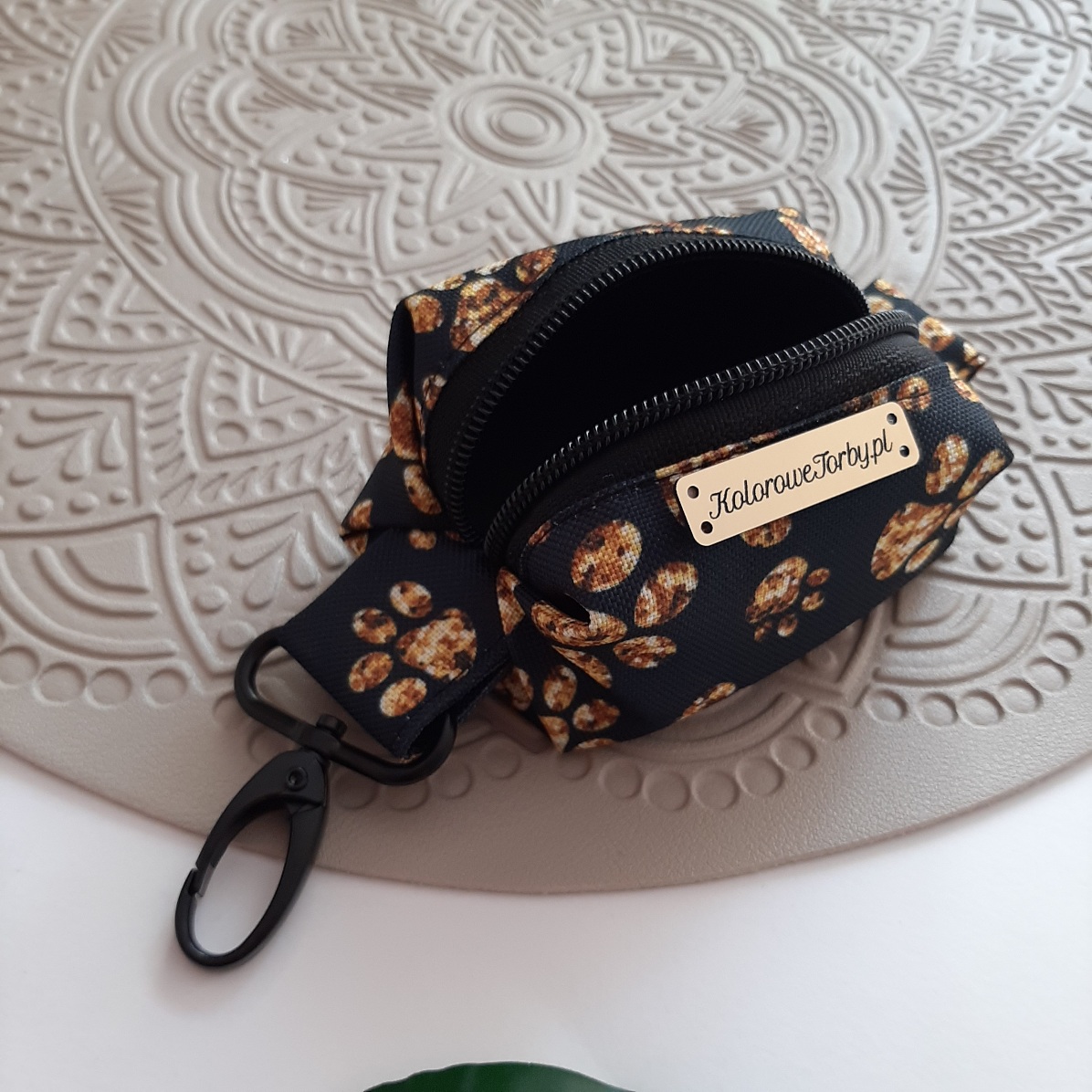 ŁAPKI01 Etui na kupoworki 1