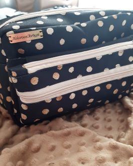 ZŁOTE KROPKI Box Spacerowy