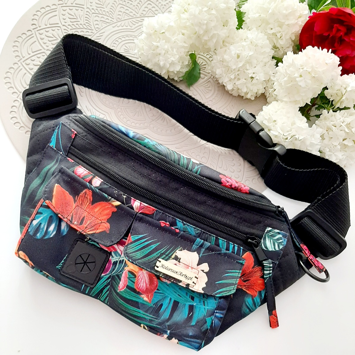 MONSTERY Nerka Spacerowa