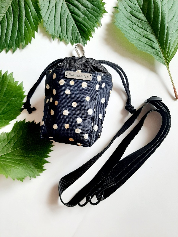 KROPKI01 Saszetka na smaczki