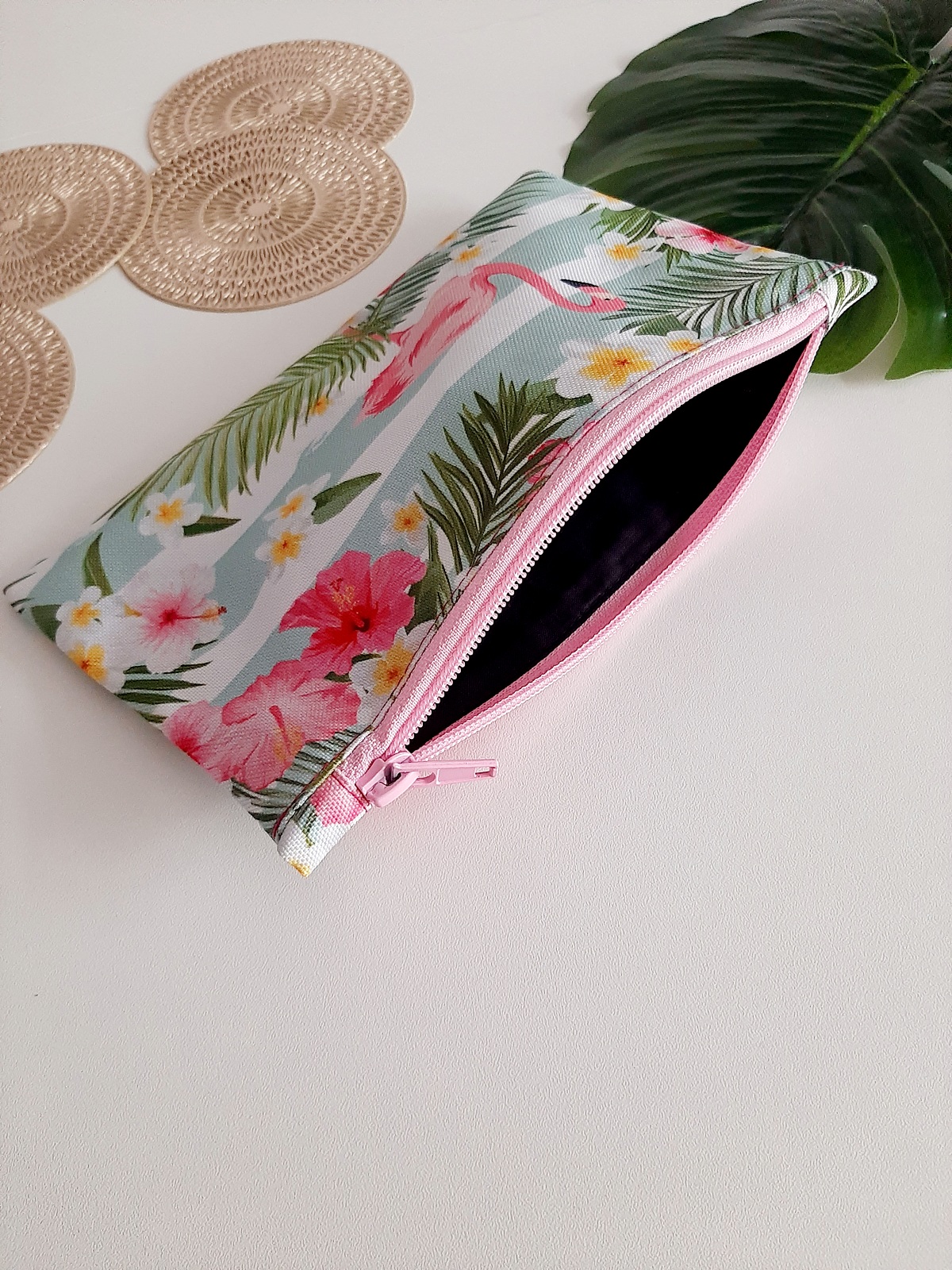 FLAMINGI Kosmetyczka Na przydasie 2