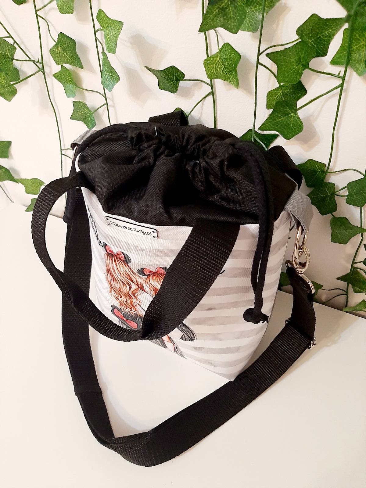 MAMA CÓRKA Listonoszka ELIZA 2