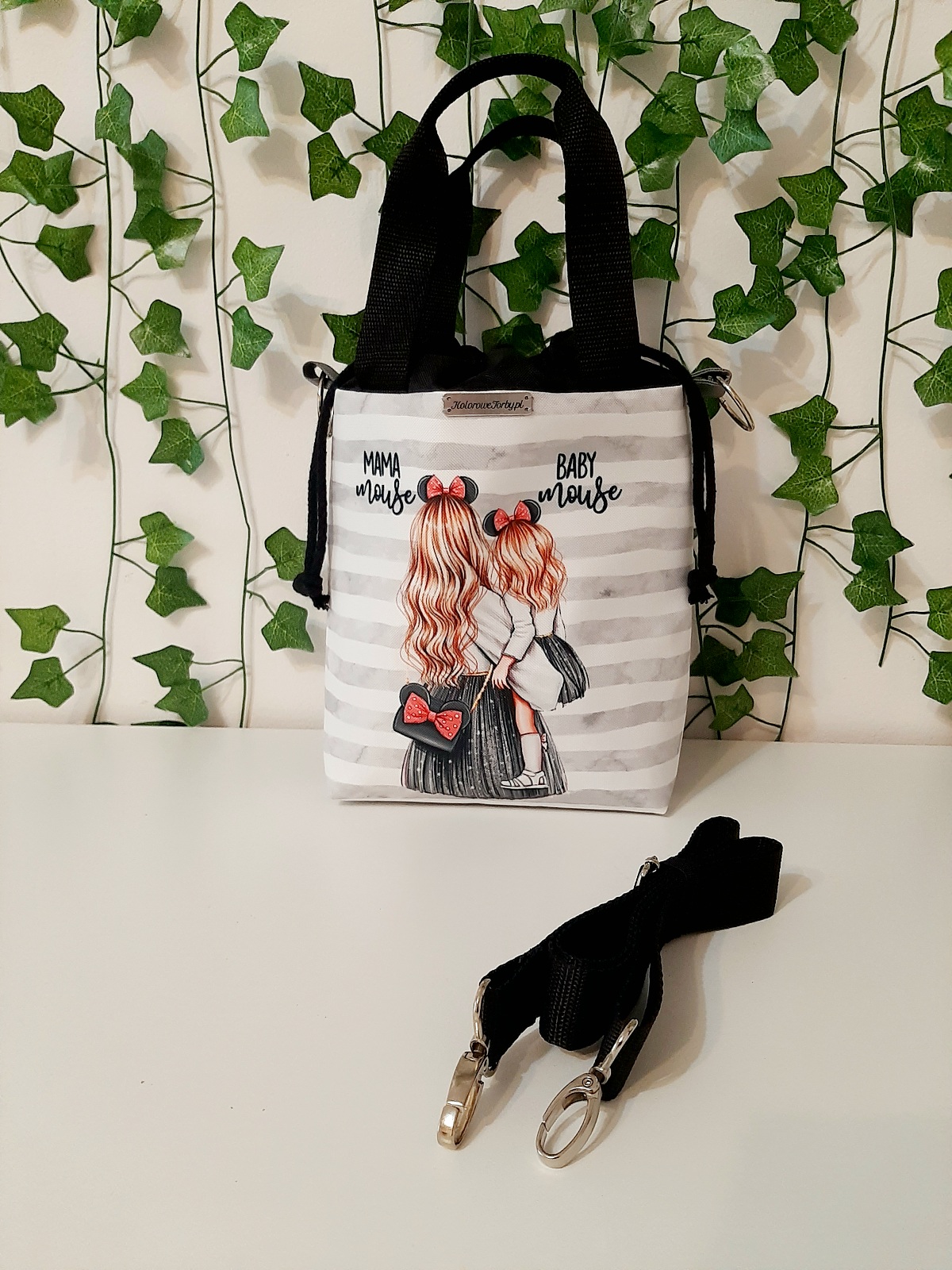 MAMA CÓRKA Listonoszka ELIZA