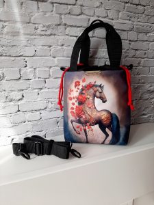 KOŃ I KWIATY Listonoszka ELIZA 4
