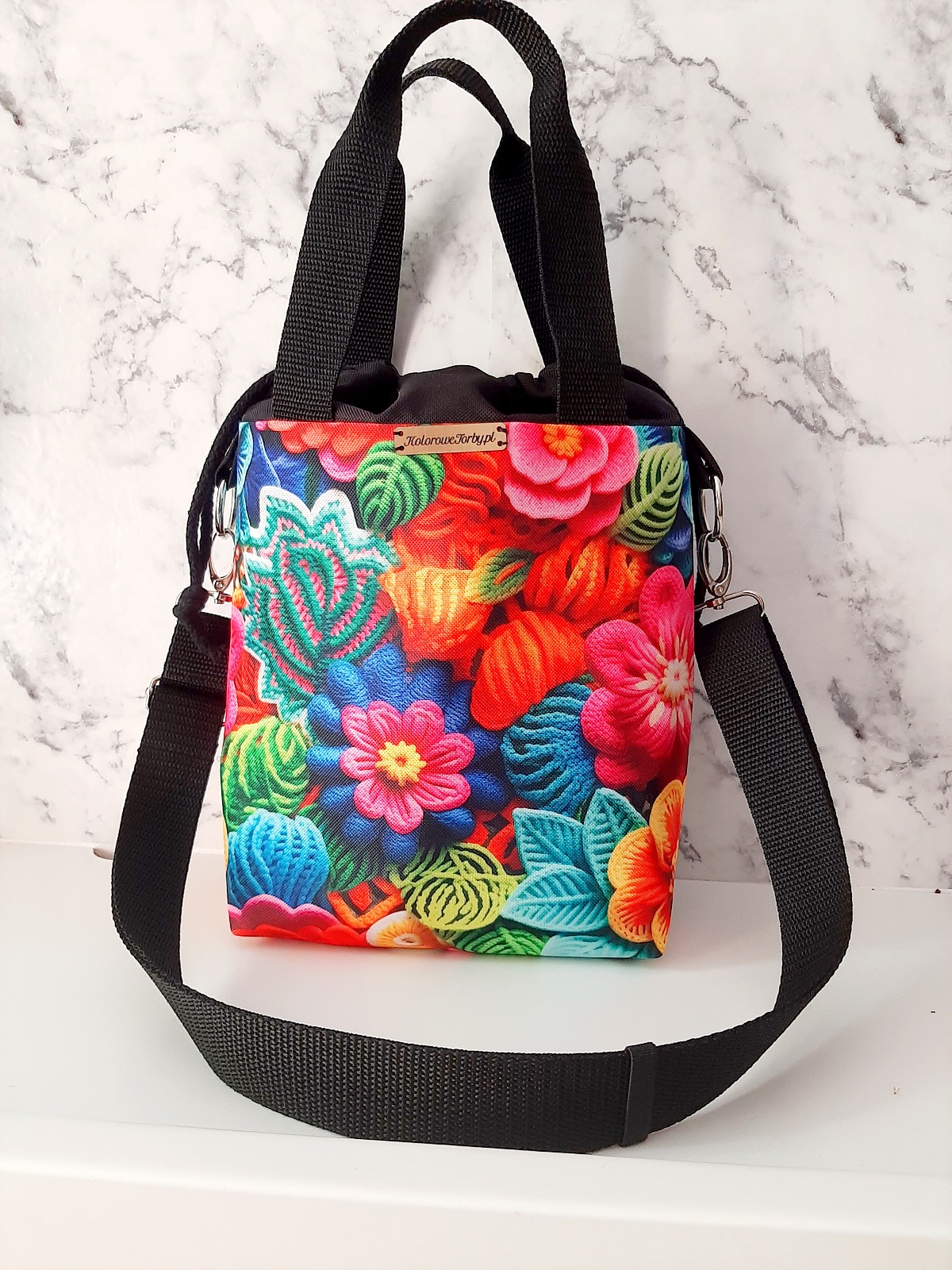 KWIATY HAFTOWANE Listonoszka ELIZA