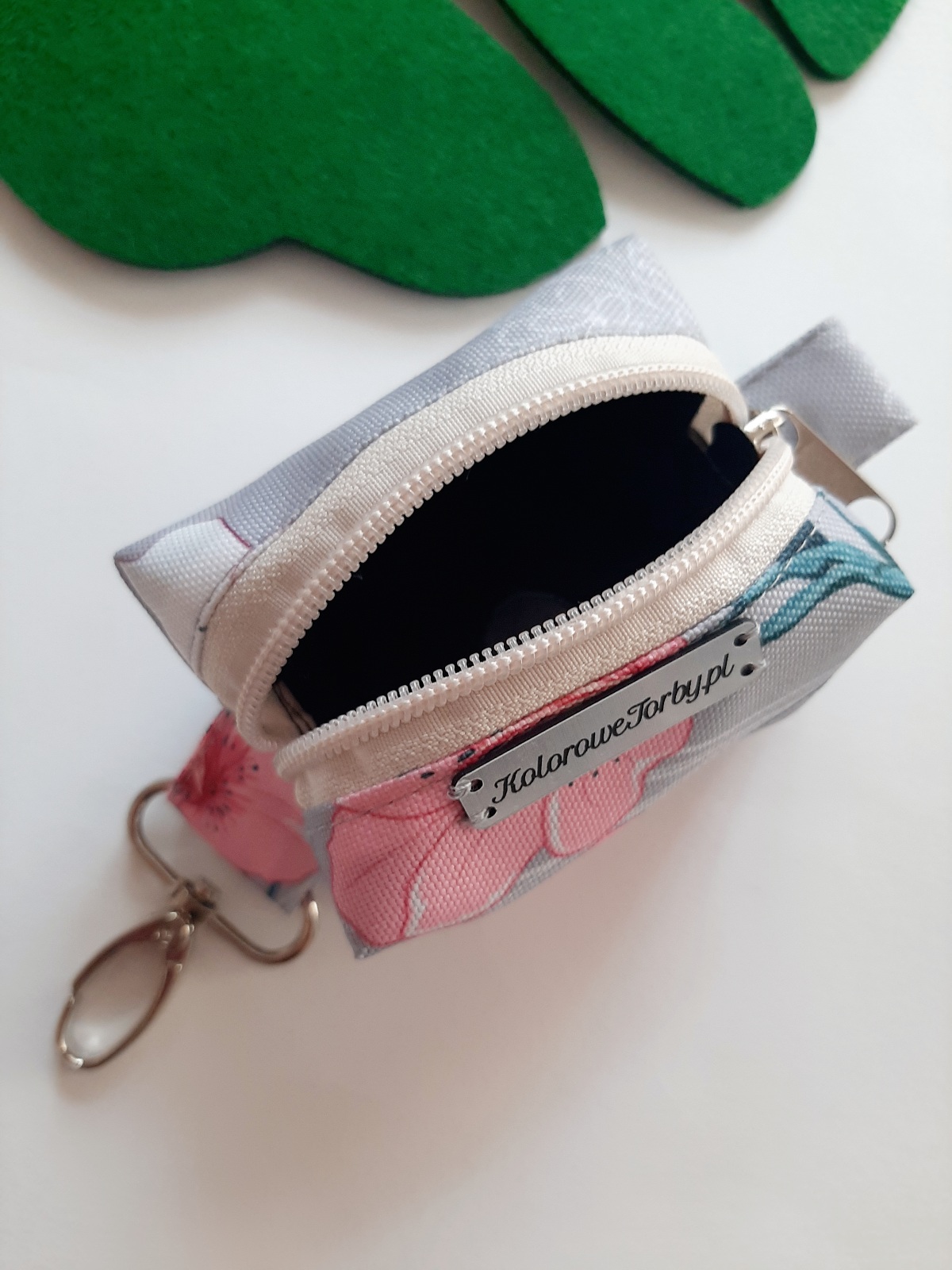 KWIATY03 Etui na kupoworki