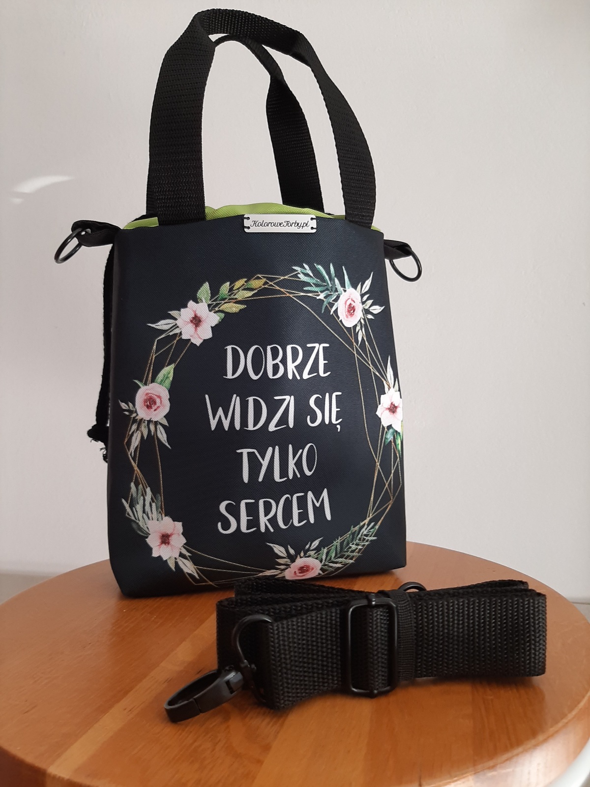 NAPIS01 Listonoszka ELIZA