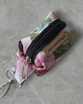 KWIATY MOTYLE Etui na kupoworki