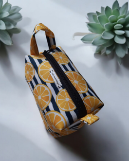 CYTRYNY Kosmetyczka Damska BOX M